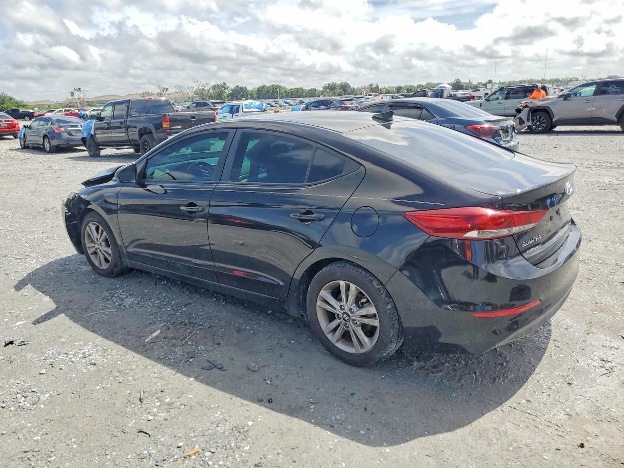 2018 HYUNDAI ELANTRA SEL — снимка 2
