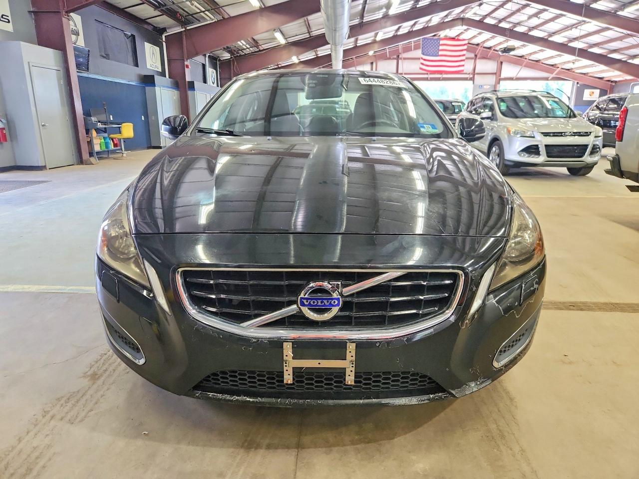 2013 VOLVO S60 T5 — снимка 5