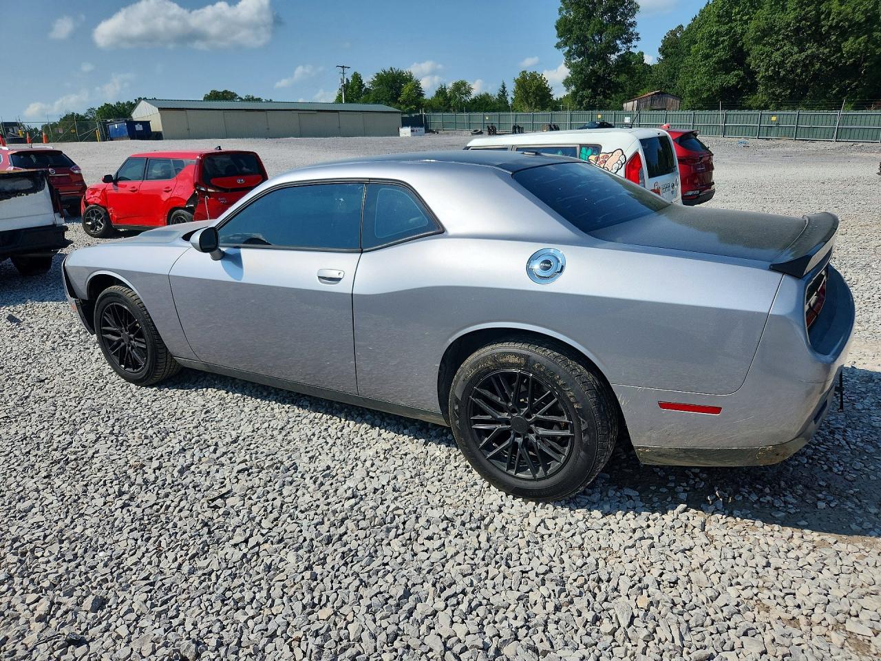 2015 DODGE CHALLENGER SXT — снимка 2