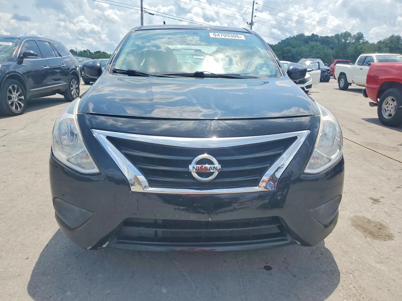 2015 NISSAN VERSA 1.6 SV — снимка 5