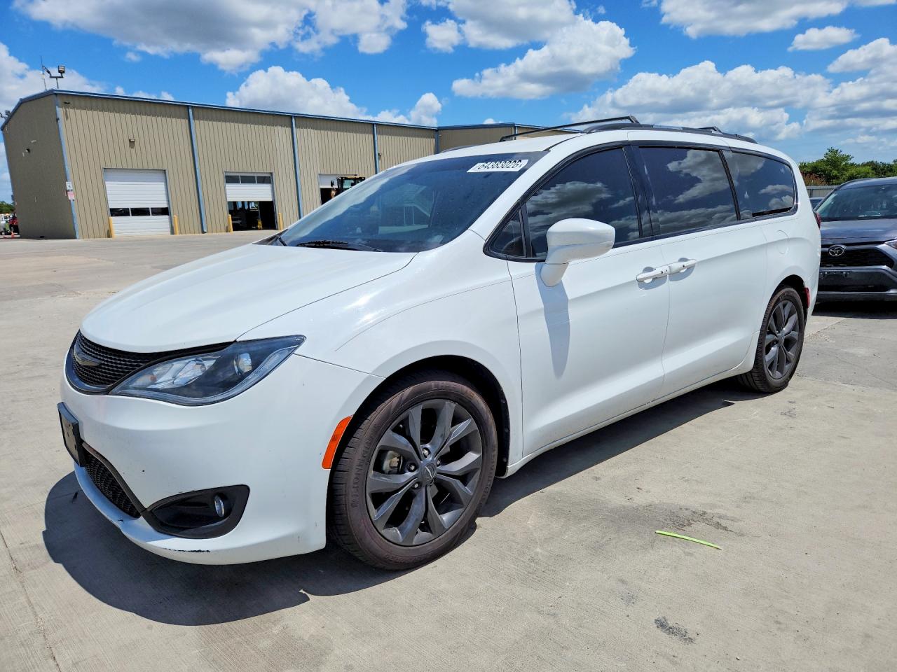 2018 CHRYSLER PACIFICA TOURING L
