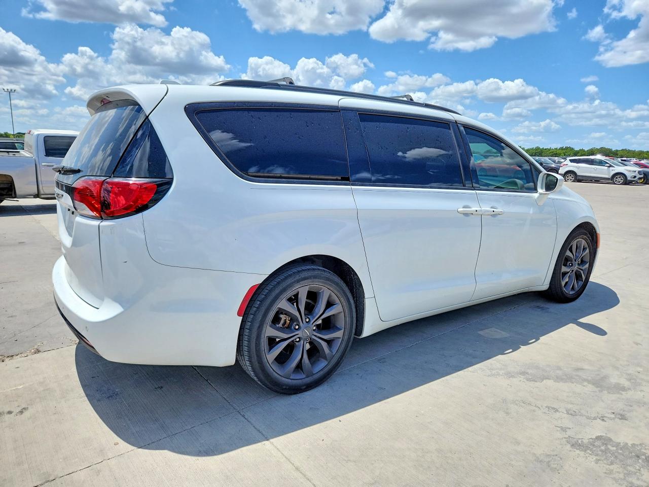 2018 CHRYSLER PACIFICA TOURING L — снимка 3