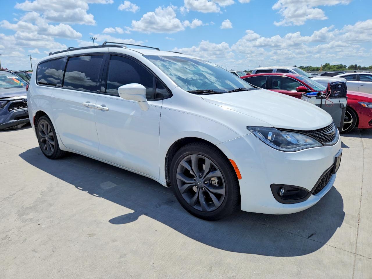 2018 CHRYSLER PACIFICA TOURING L — снимка 4