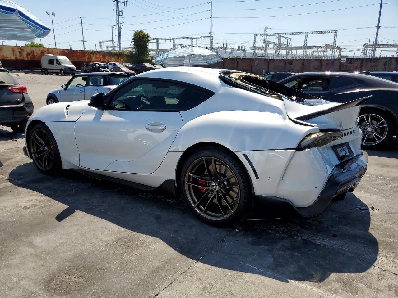 2021 TOYOTA GR SUPRA 3.0 PREMIUM — снимка 2