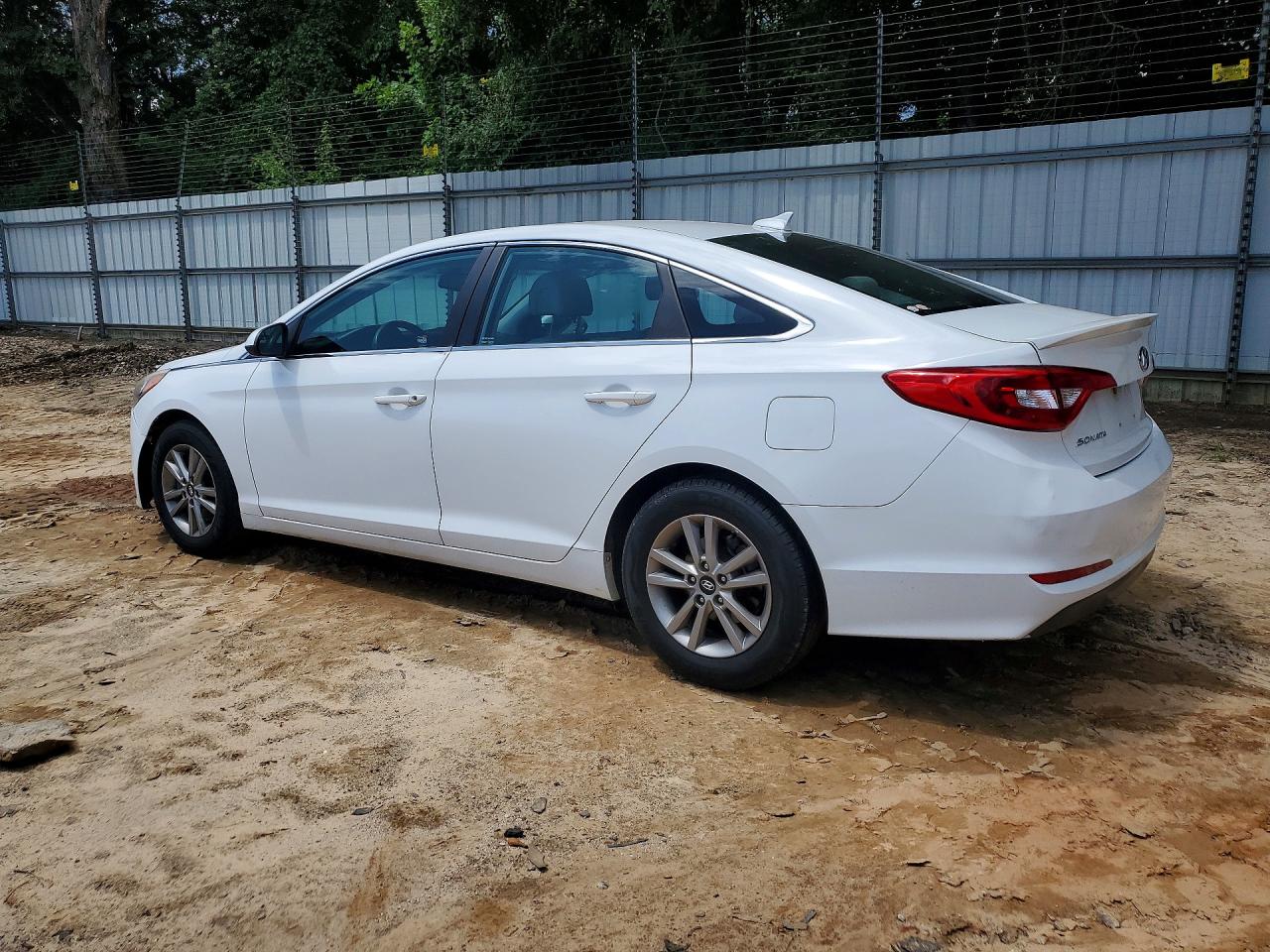 2024 HYUNDAI SONATA SE — снимка 2