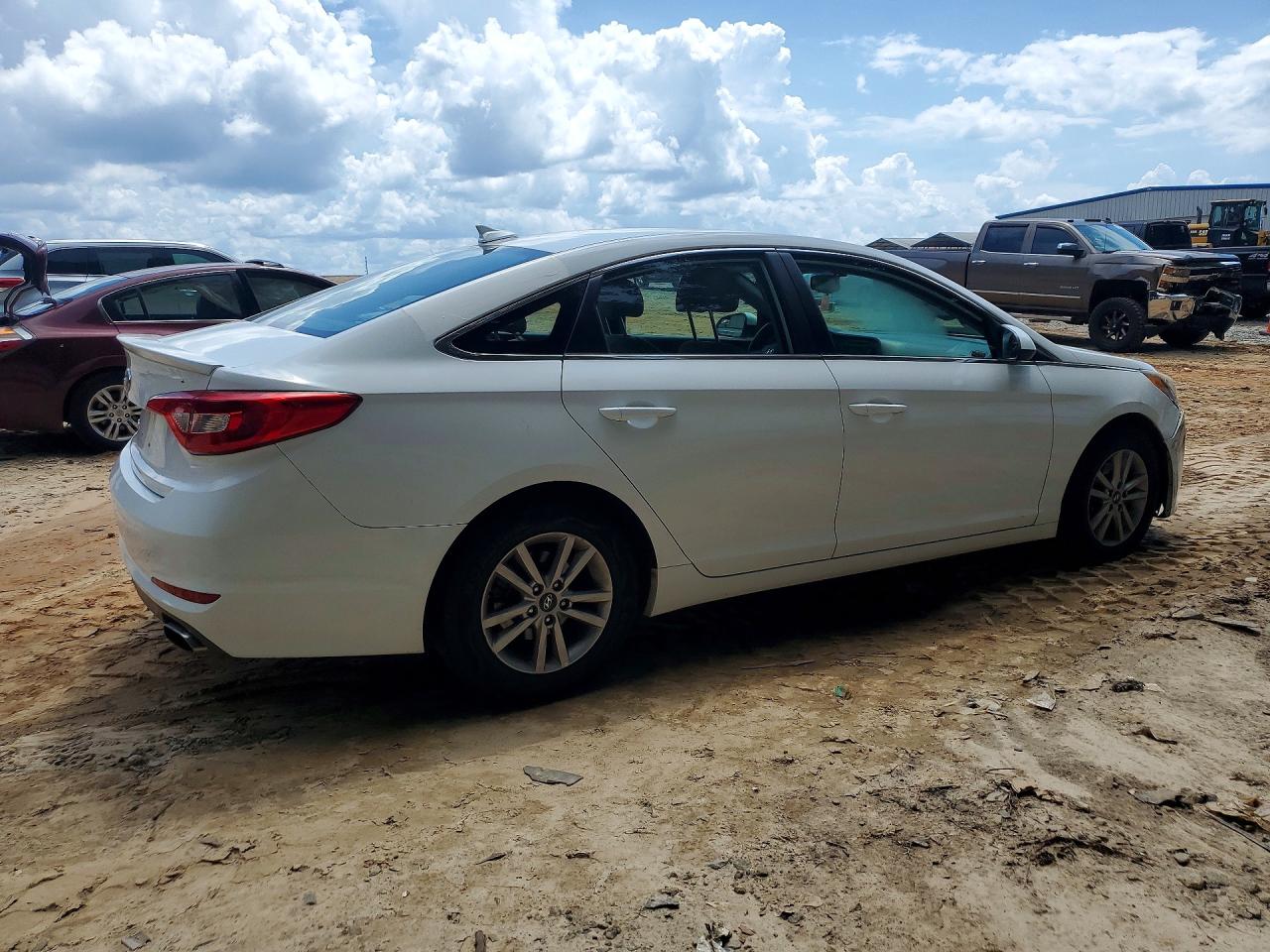 2024 HYUNDAI SONATA SE — снимка 3