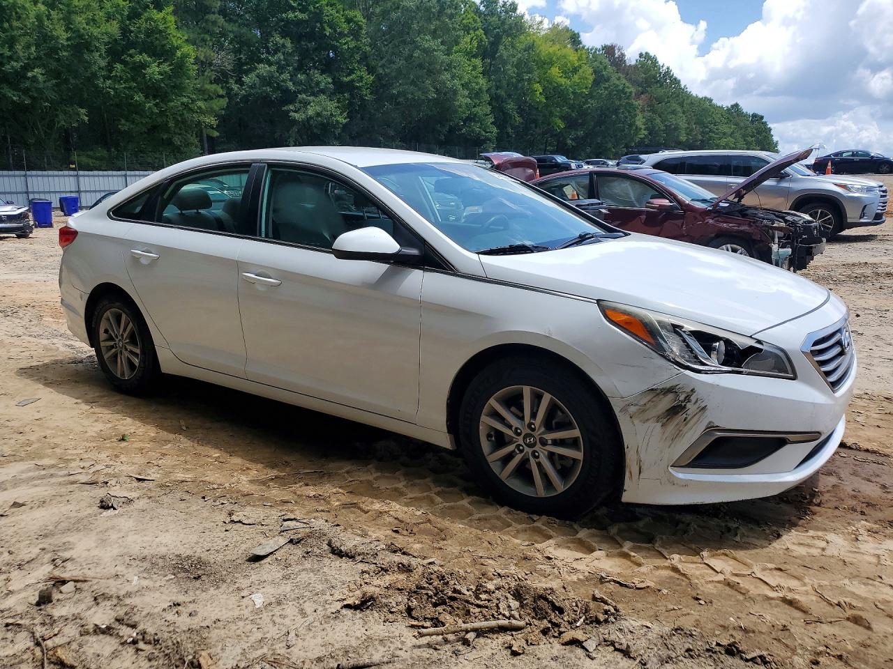 2024 HYUNDAI SONATA SE — снимка 4