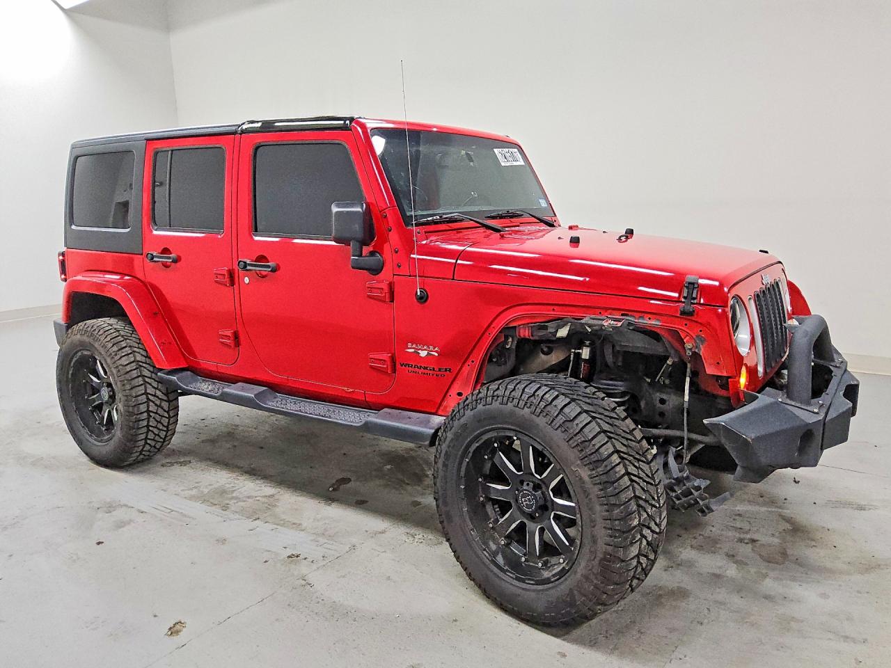 2016 JEEP WRANGLER UNLIMITED SAHARA — снимка 4