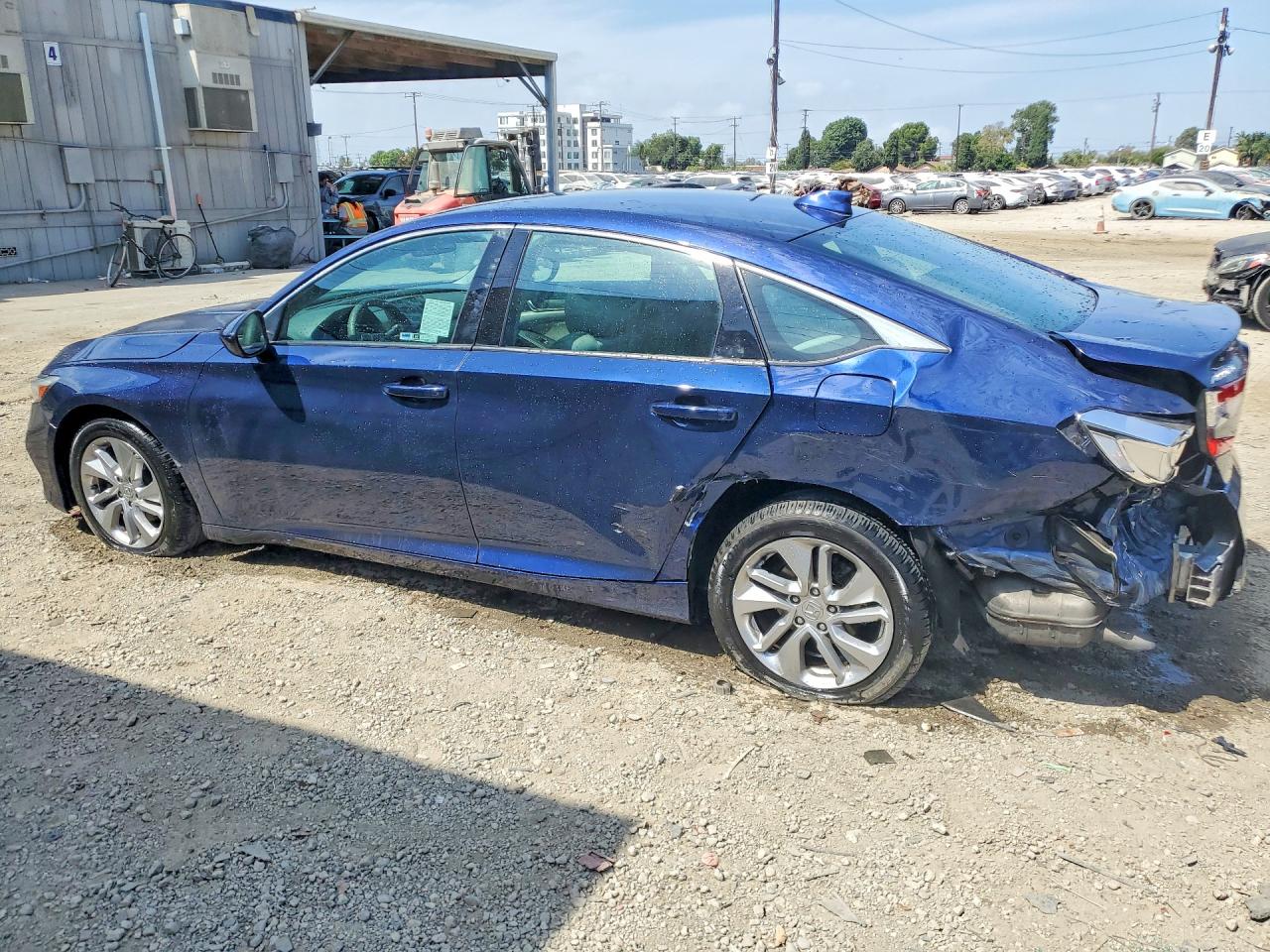 2020 HONDA ACCORD LX — снимка 2