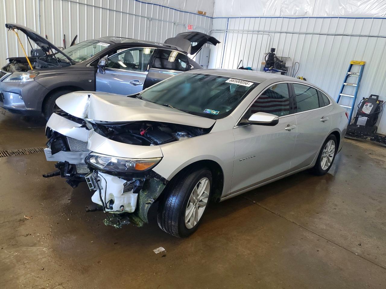 2017 CHEVROLET MALIBU LT
