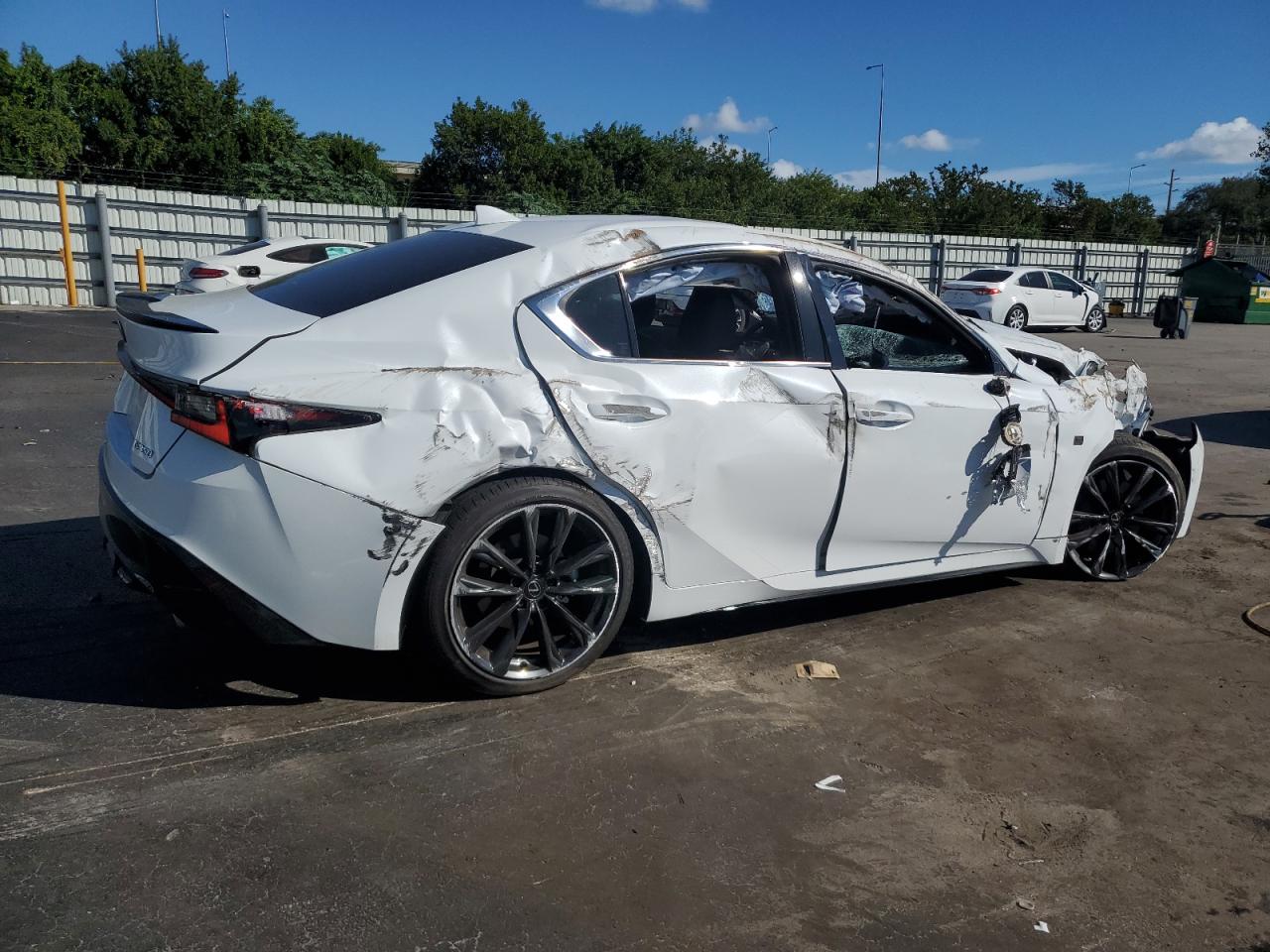 2025 LEXUS IS 350 F SPORT DESIGN — снимка 3