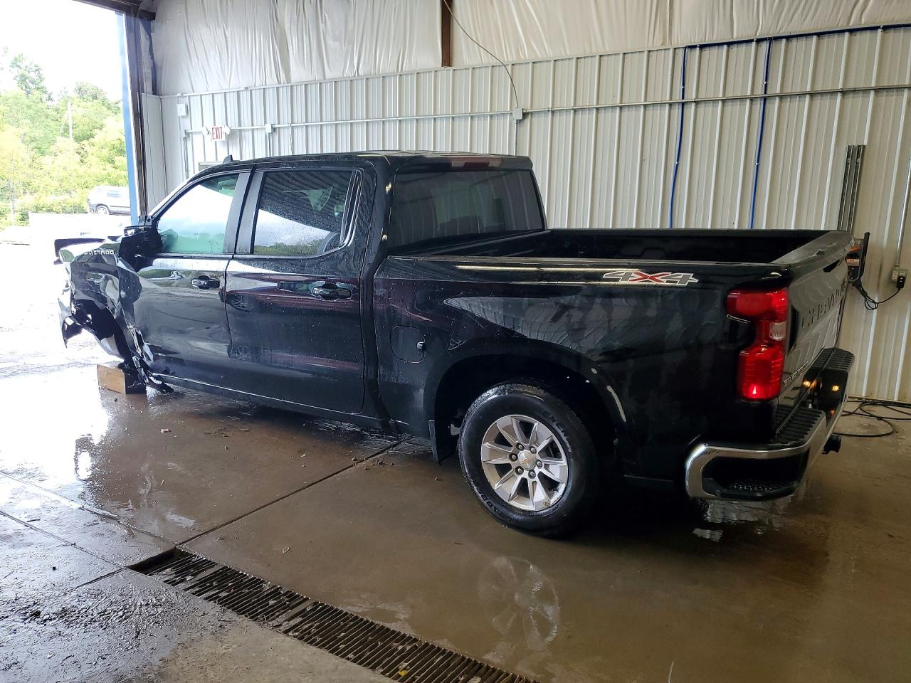 2026 CHEVROLET SILVERADO K1500 LT — снимка 2
