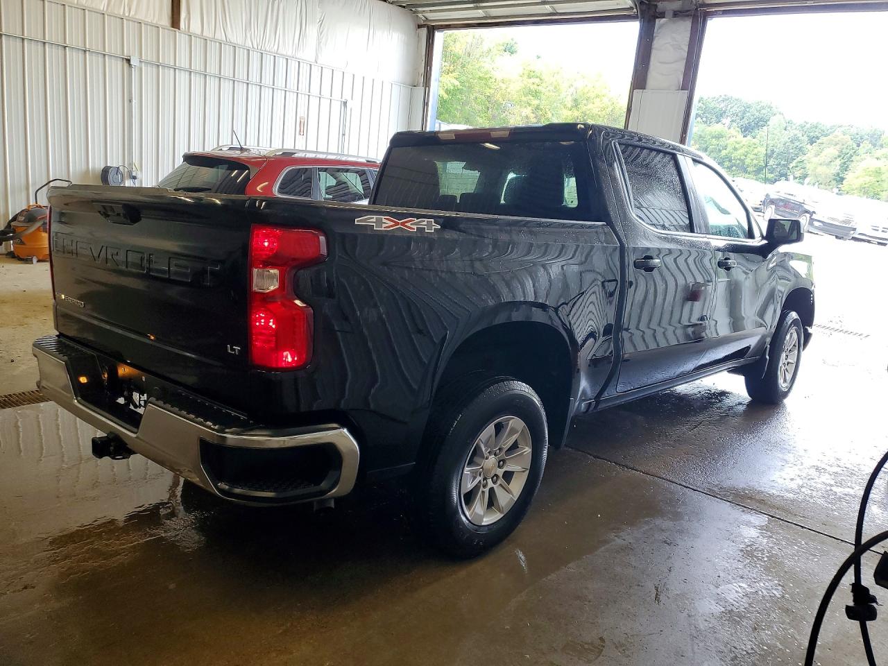 2026 CHEVROLET SILVERADO K1500 LT — снимка 3