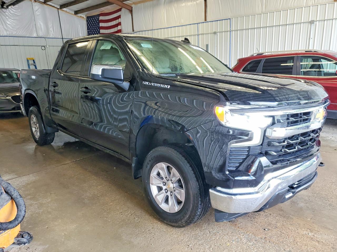 2026 CHEVROLET SILVERADO K1500 LT — снимка 4