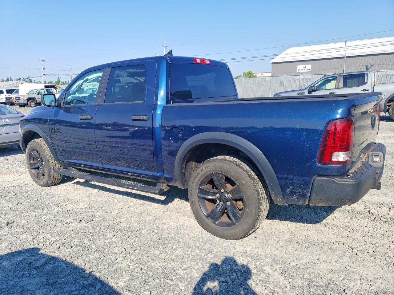 2022 RAM 1500 CLASSIC SLT — снимка 2