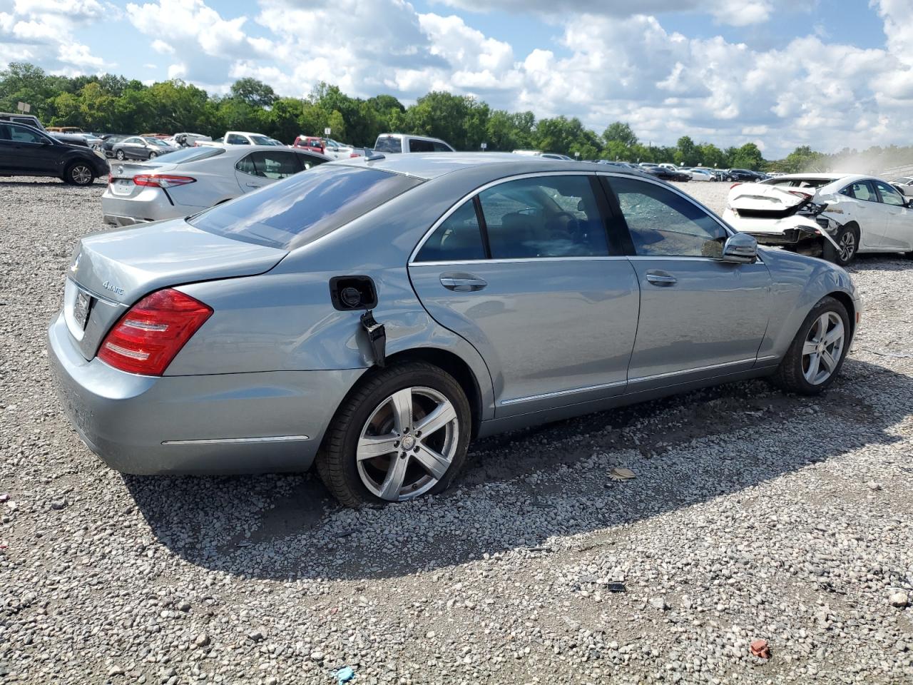 2013 MERCEDES-BENZ S 550 4MATIC — снимка 3