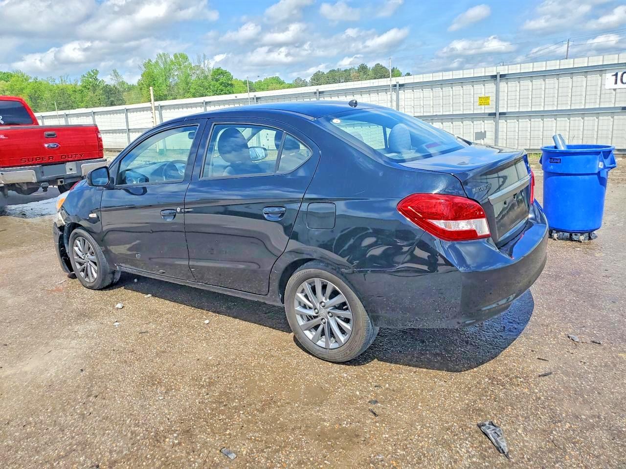 2018 MITSUBISHI MIRAGE G4 ES — снимка 2