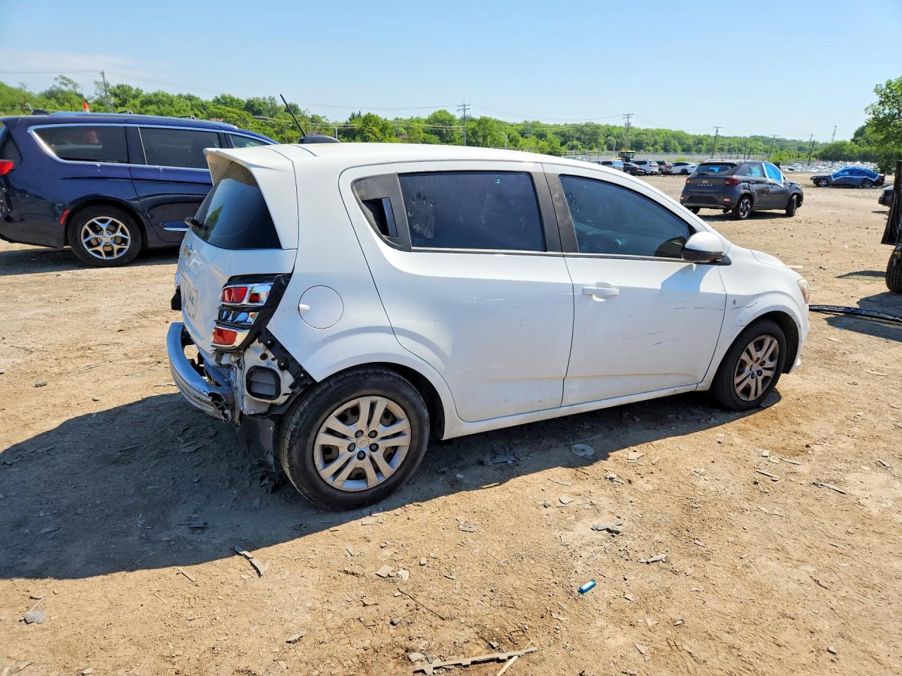 2017 CHEVROLET SONIC — снимка 3