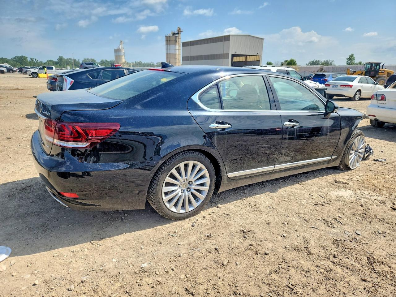 2014 LEXUS LS 460 — снимка 3