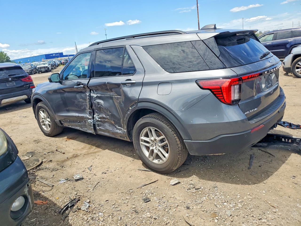 2025 FORD EXPLORER ACTIVE — снимка 2