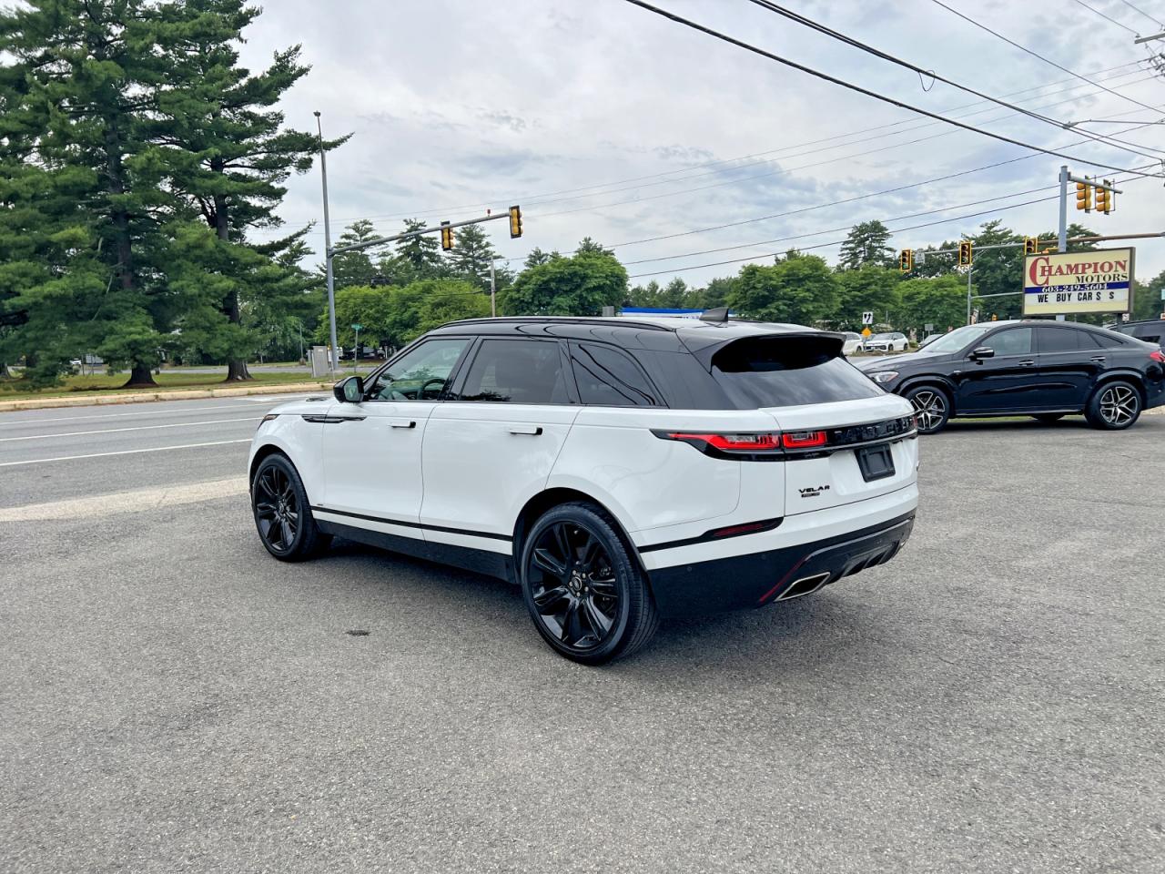 2018 LAND ROVER RANGE ROVER VELAR R-DYNAMIC HSE — снимка 3