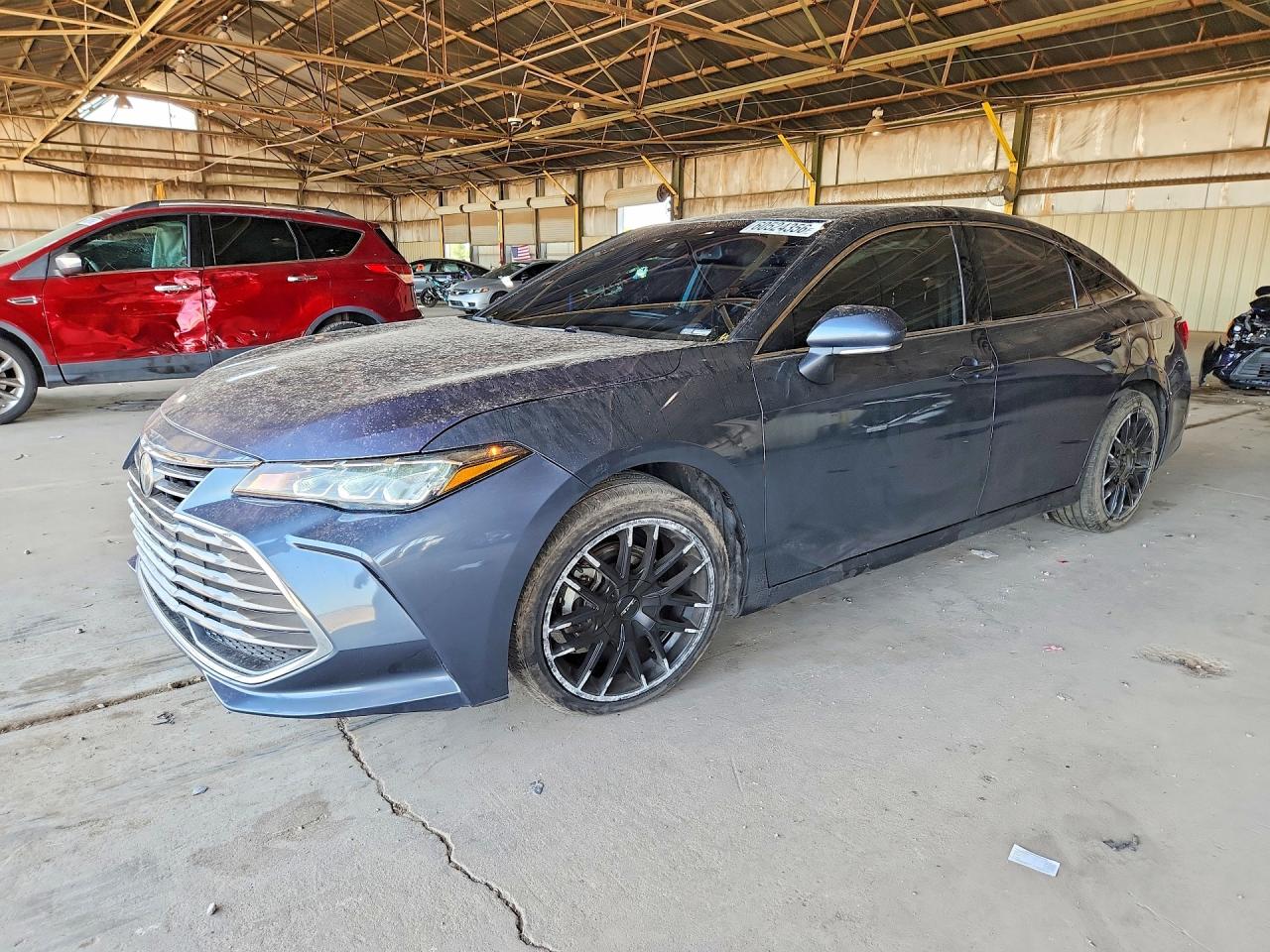 2022 TOYOTA AVALON XLE
