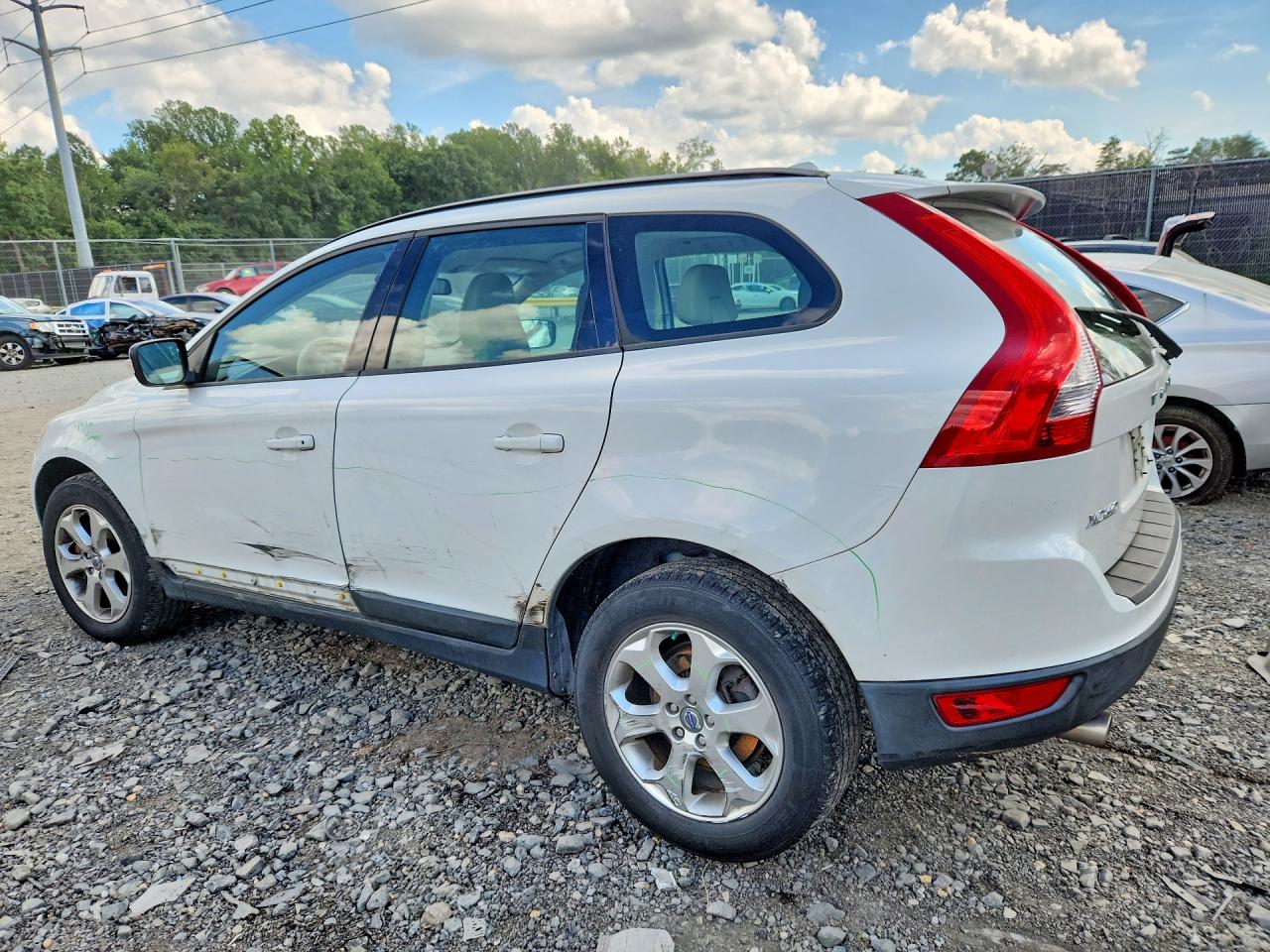 2013 VOLVO XC60 3.2 — снимка 2