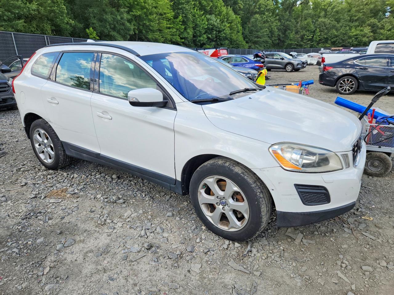 2013 VOLVO XC60 3.2 — снимка 4