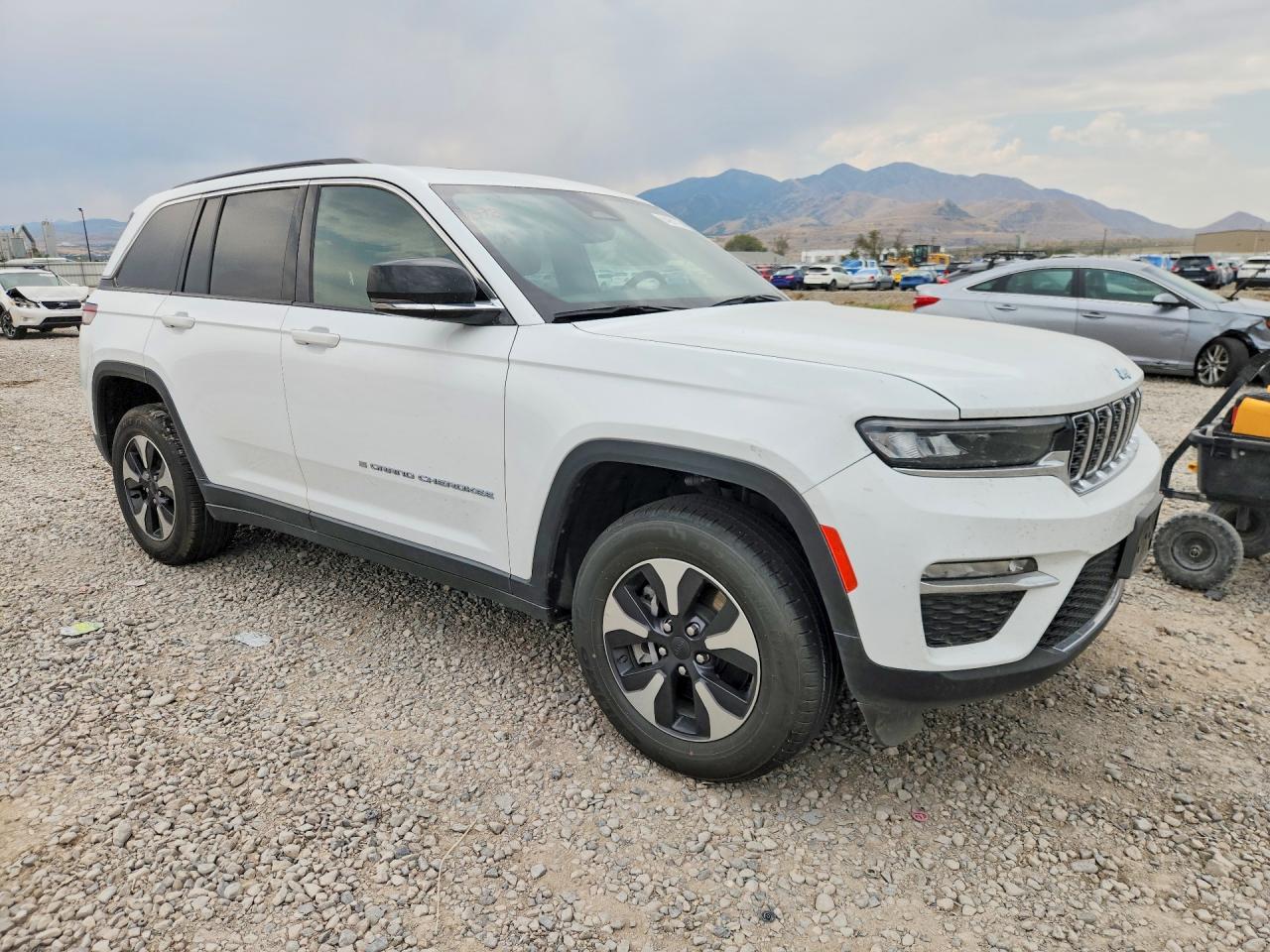 2024 JEEP GRAND CHEROKEE LIMITED 4XE — снимка 5