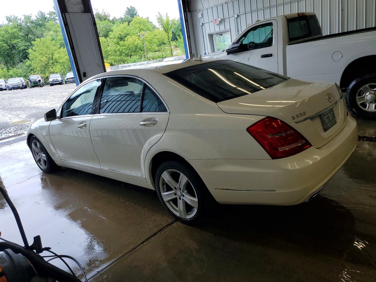 2013 MERCEDES-BENZ S 550 4MATIC — снимка 2