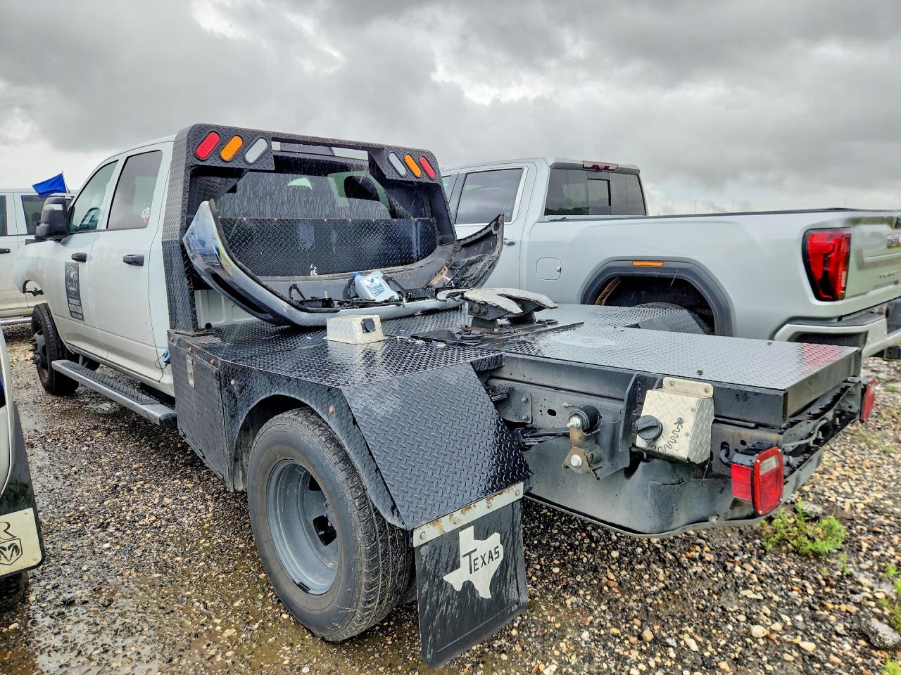 2024 RAM 3500 — снимка 2