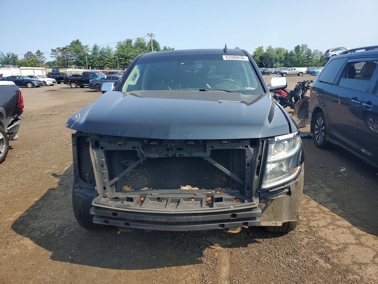 2016 CHEVROLET SUBURBAN K1500 LTZ — снимка 5
