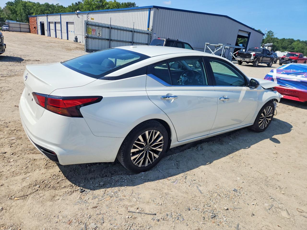 2025 NISSAN ALTIMA SV — снимка 3