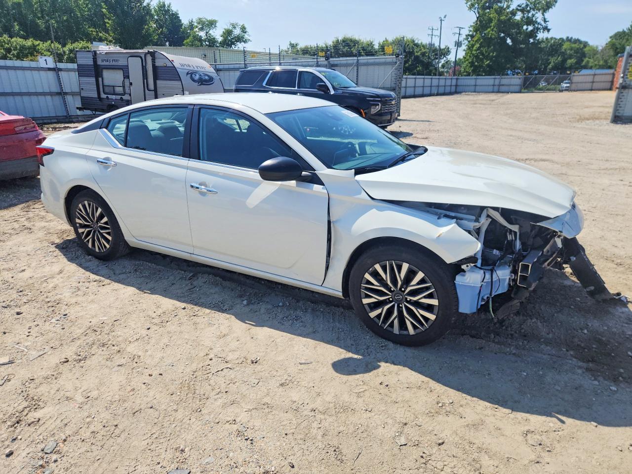 2025 NISSAN ALTIMA SV — снимка 4