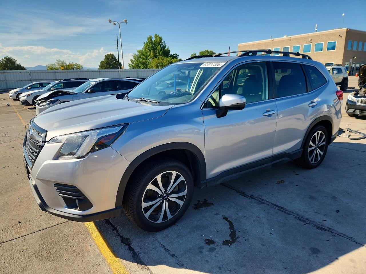 2022 SUBARU FORESTER LIMITED