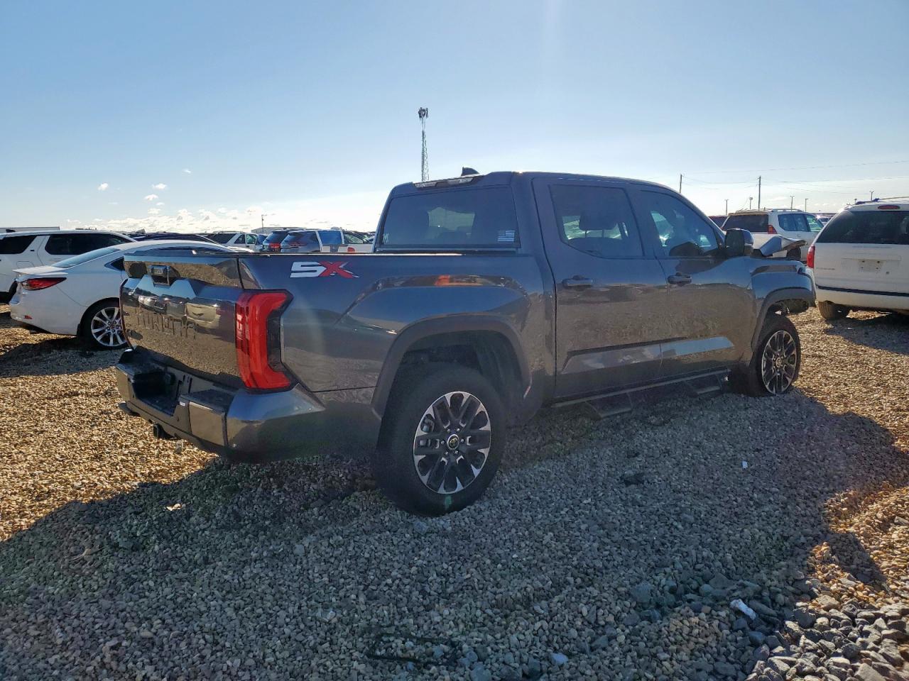 2024 TOYOTA TUNDRA CREWMAX SR — снимка 3