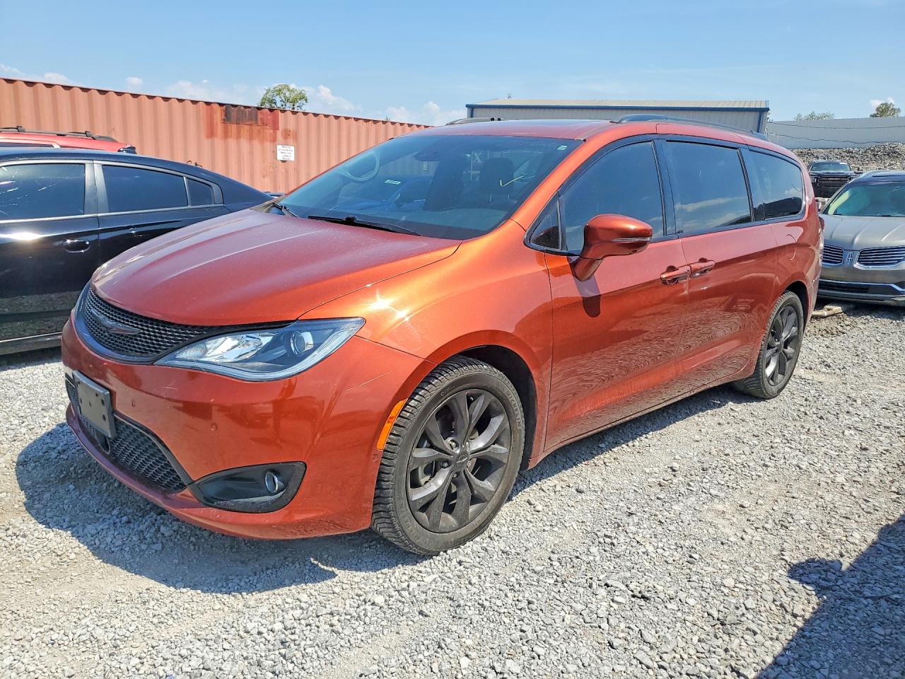 2018 CHRYSLER PACIFICA LIMITED
