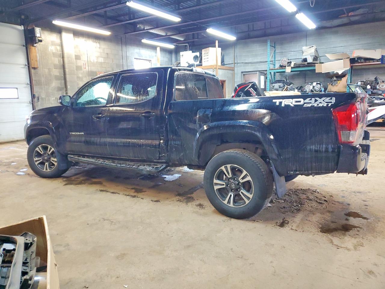 2017 TOYOTA TACOMA SR5 V6 — снимка 2