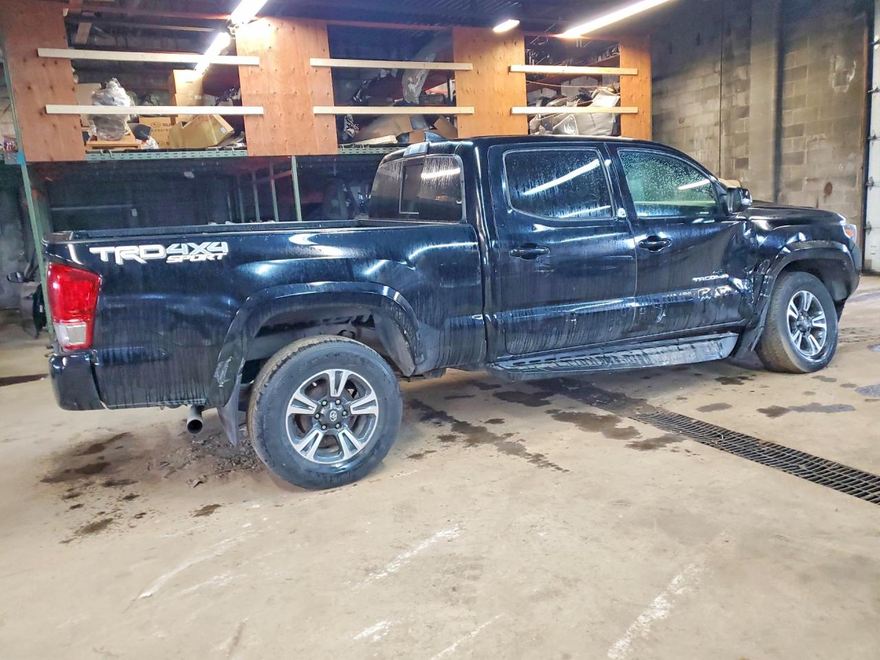 2017 TOYOTA TACOMA SR5 V6 — снимка 3