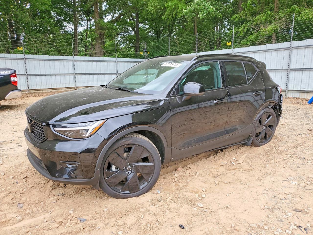 2026 VOLVO XC40 ULTRA