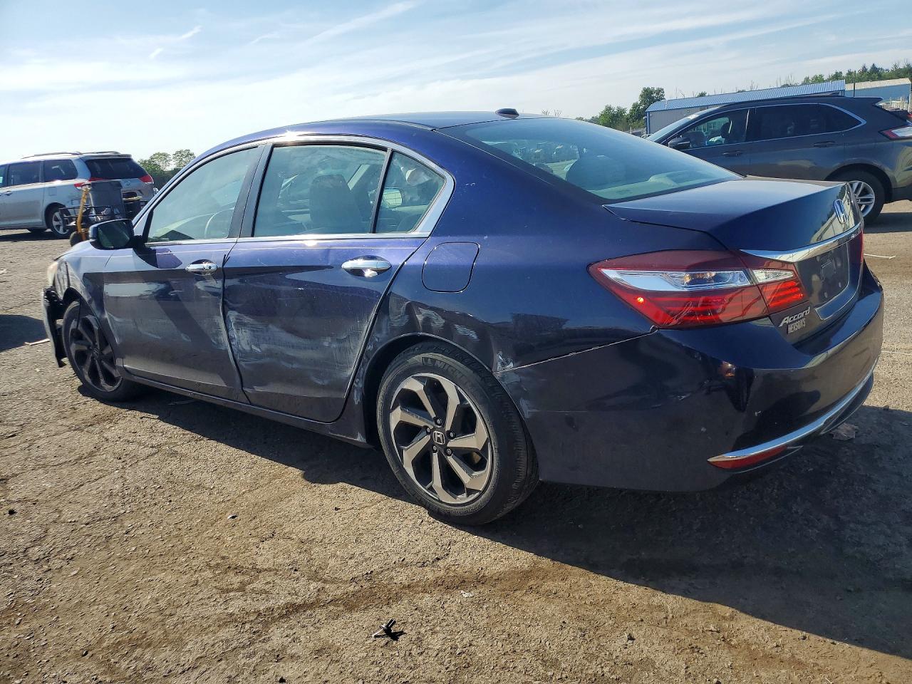 2017 HONDA ACCORD EX — снимка 2