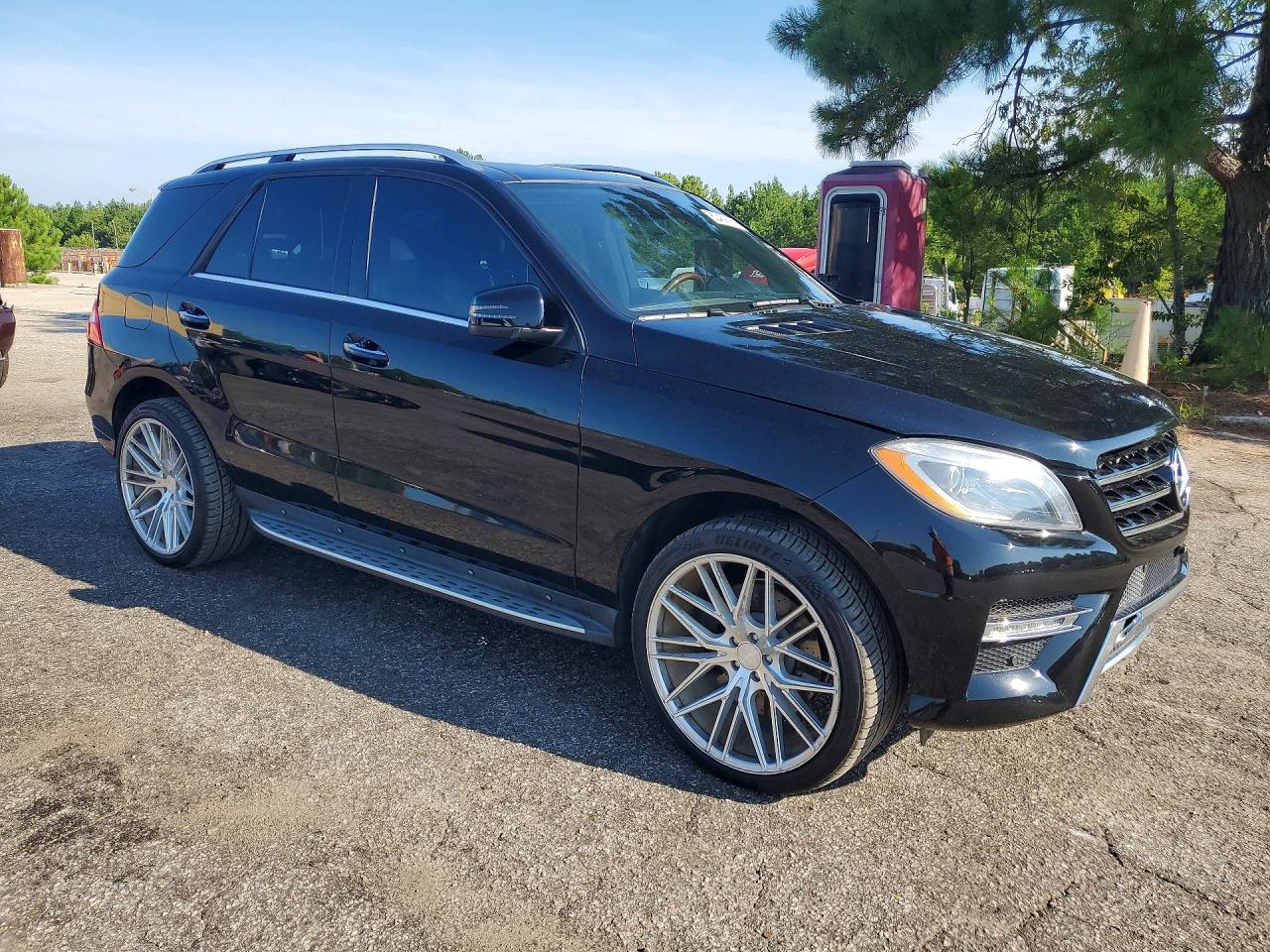 2014 MERCEDES-BENZ ML 550 4MATIC — снимка 4