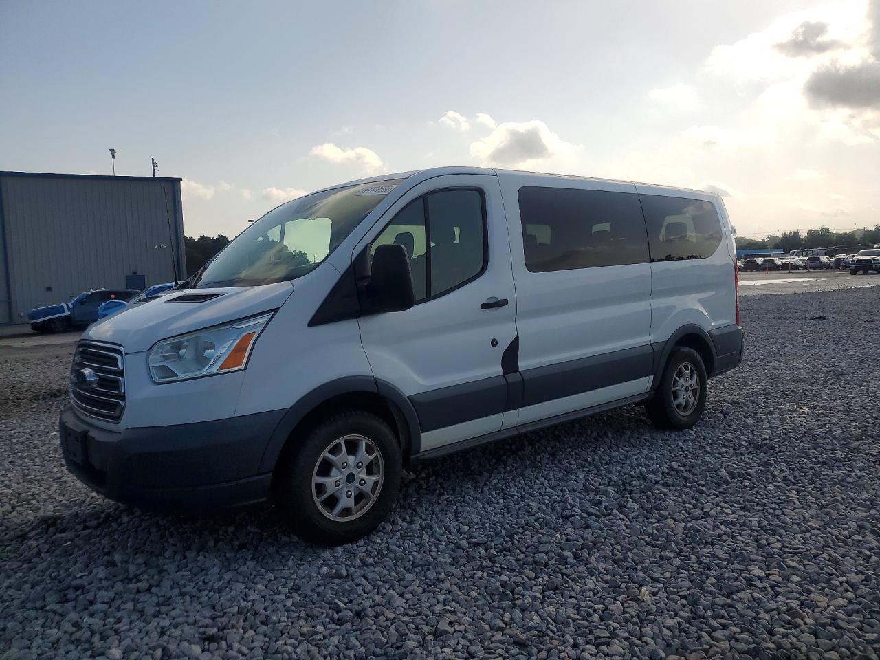 2015 FORD TRANSIT T-150