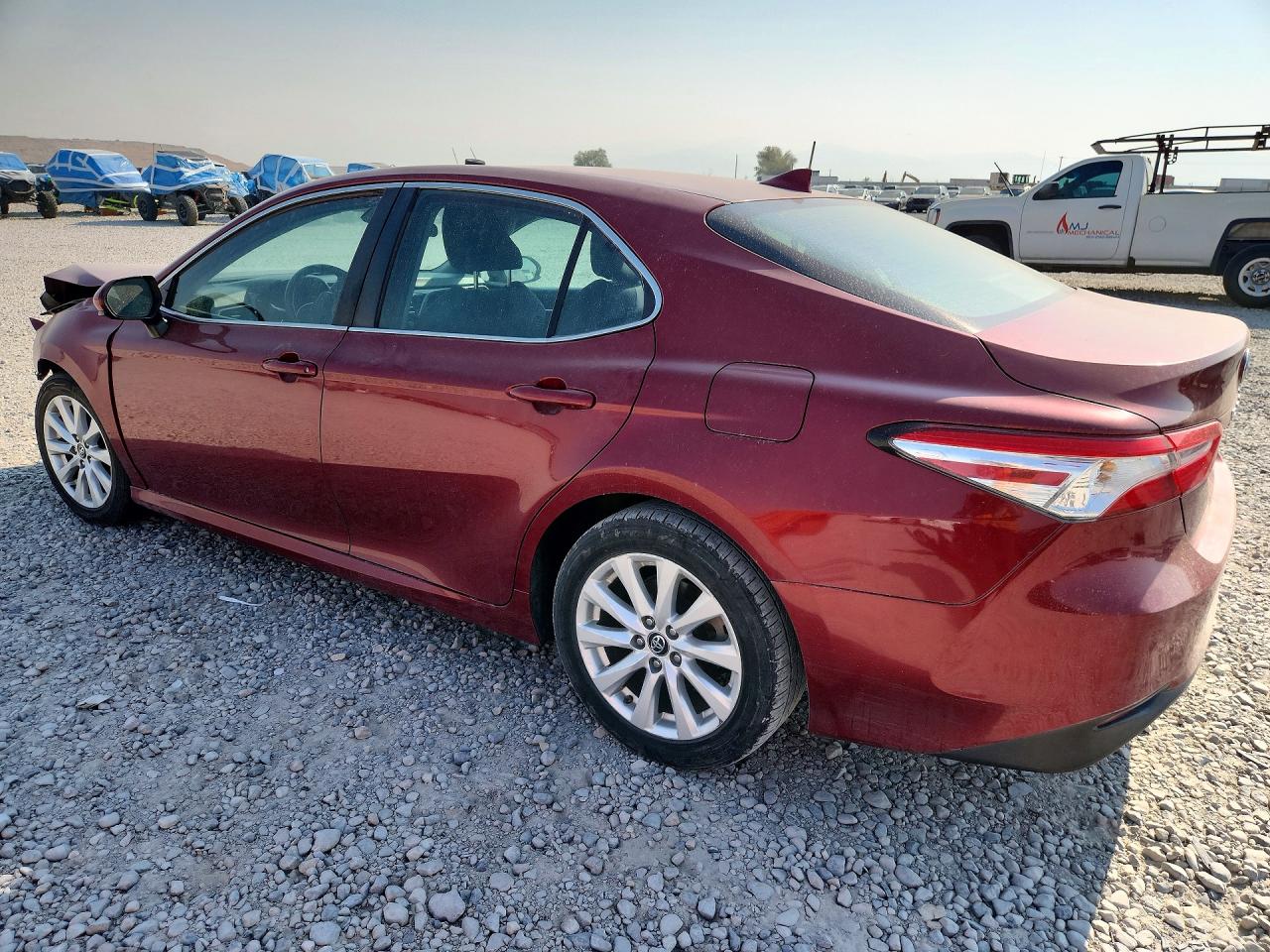 2019 TOYOTA CAMRY LE — снимка 2