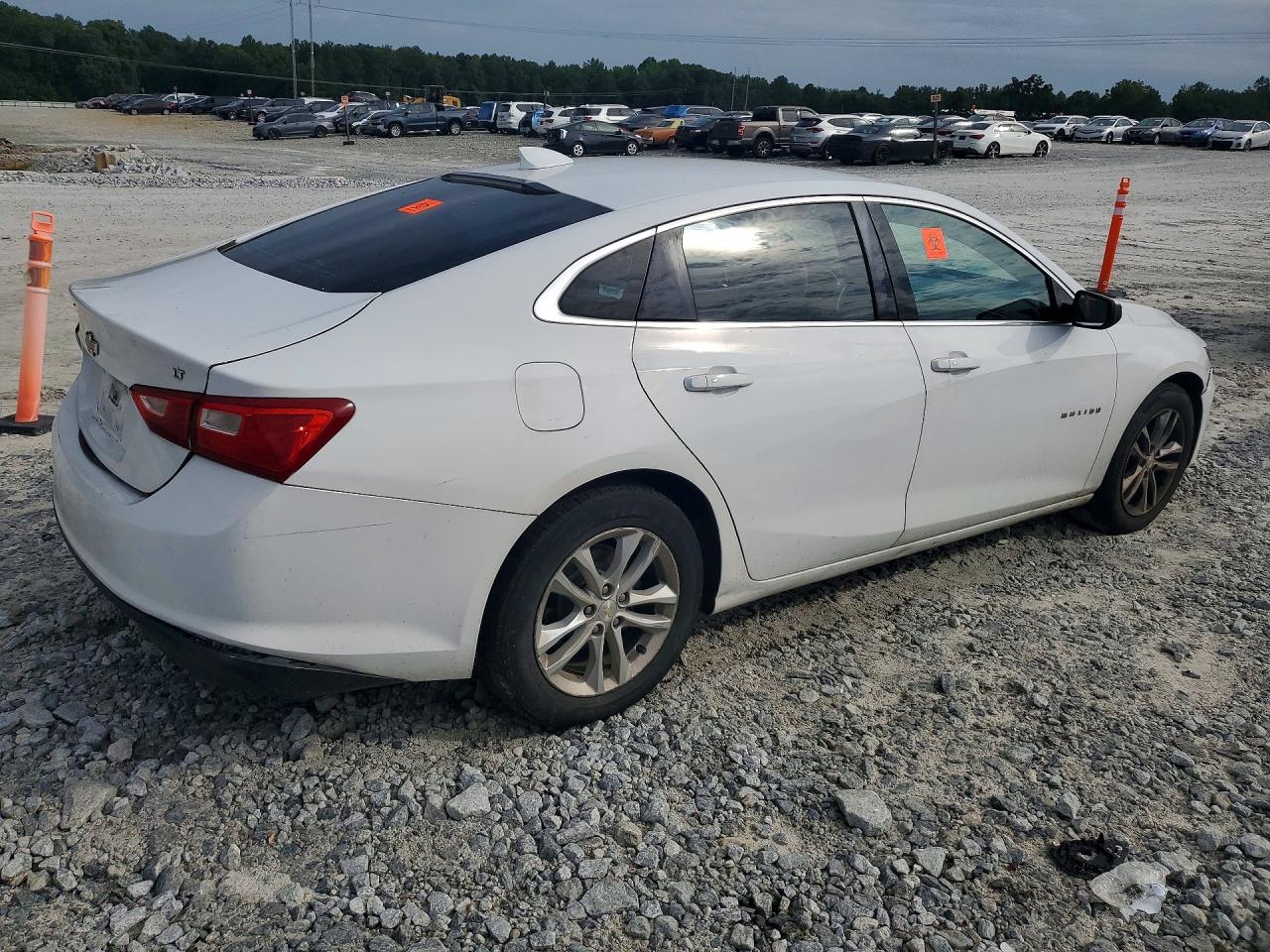 2017 CHEVROLET MALIBU LT — снимка 3