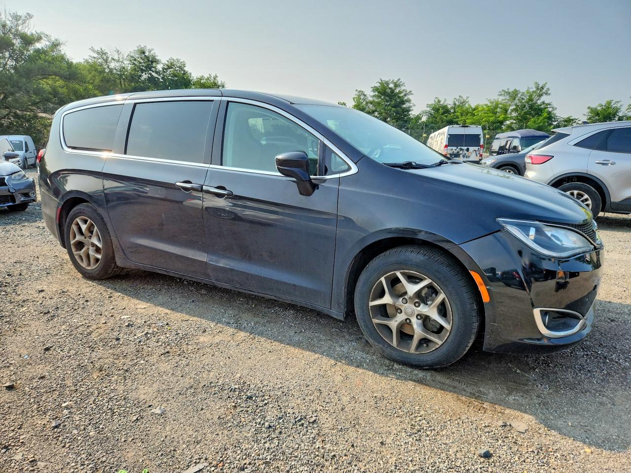 2019 CHRYSLER PACIFICA TOURING PLUS — снимка 4