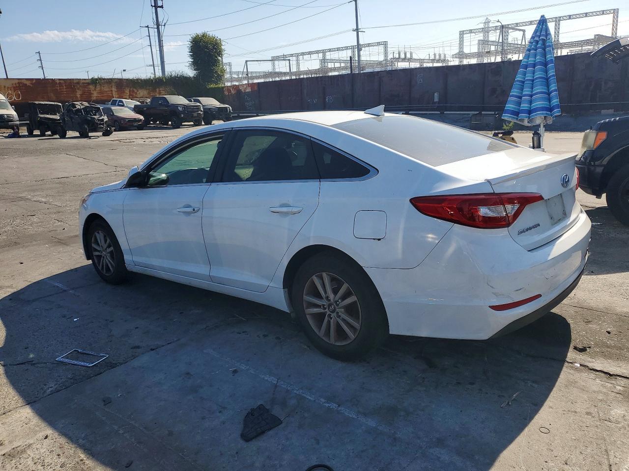2017 HYUNDAI SONATA SE — снимка 2