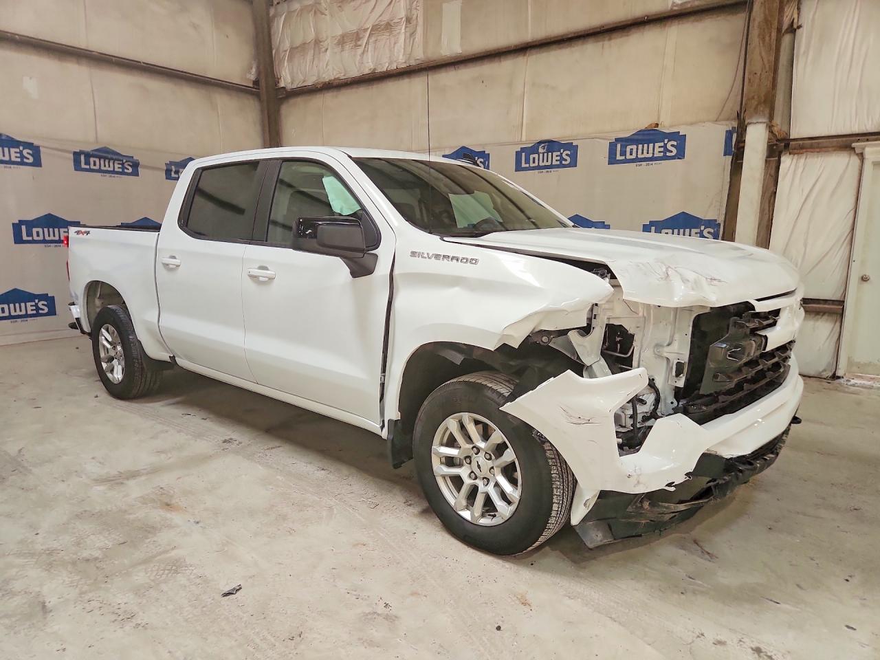 2026 CHEVROLET SILVERADO K1500 RST — снимка 4