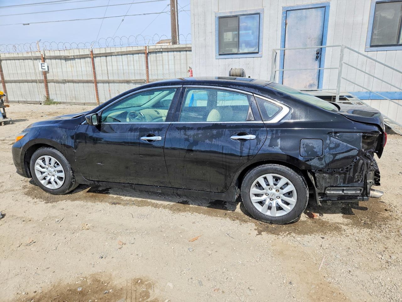 2017 NISSAN ALTIMA 2.5 S — снимка 2