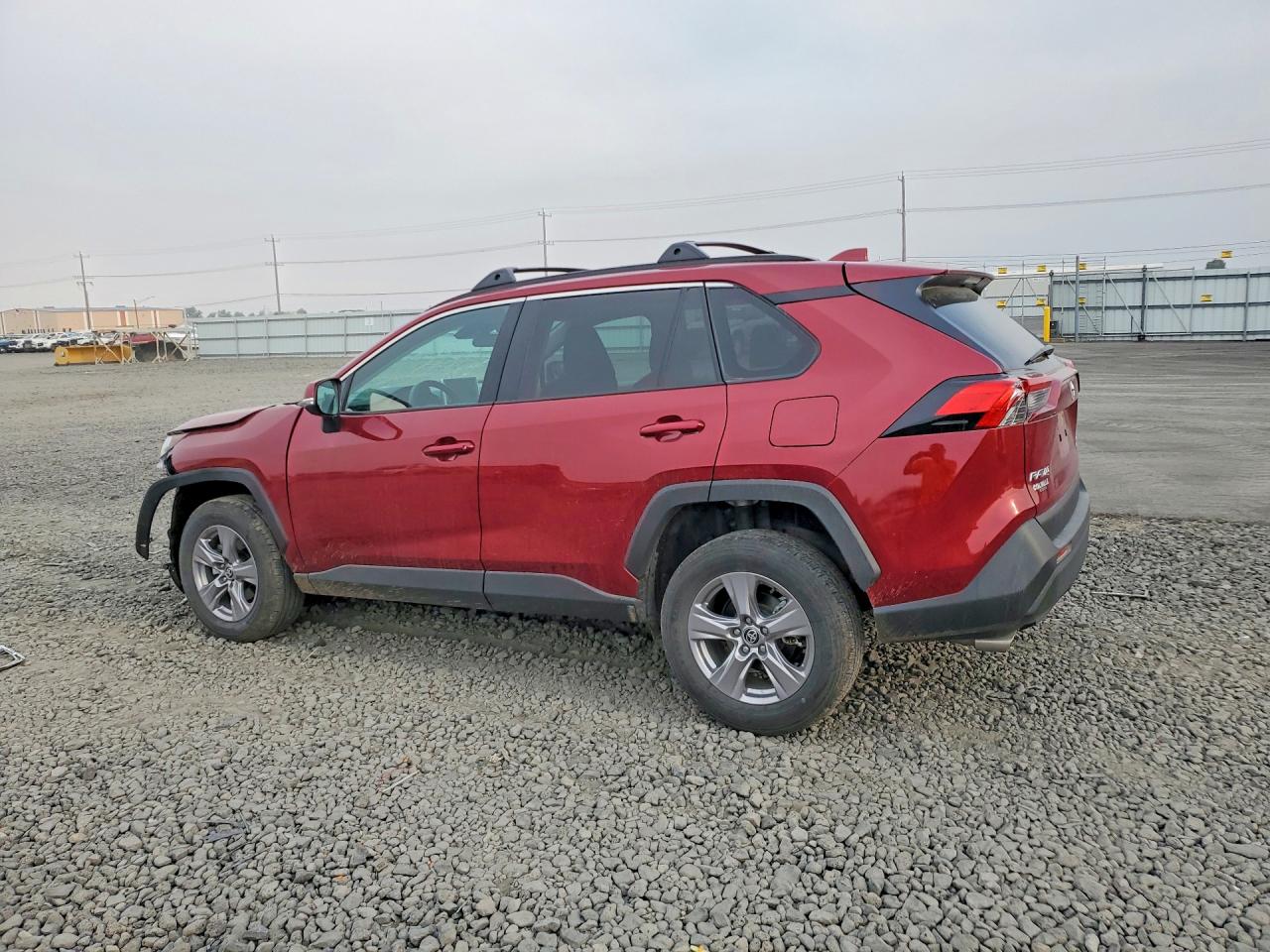 2024 TOYOTA RAV4 XLE — снимка 2